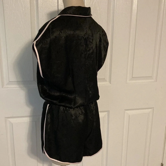 NWOT Victoria’s Secret Black Signature Sleep Romper S - Picture 4 of 16